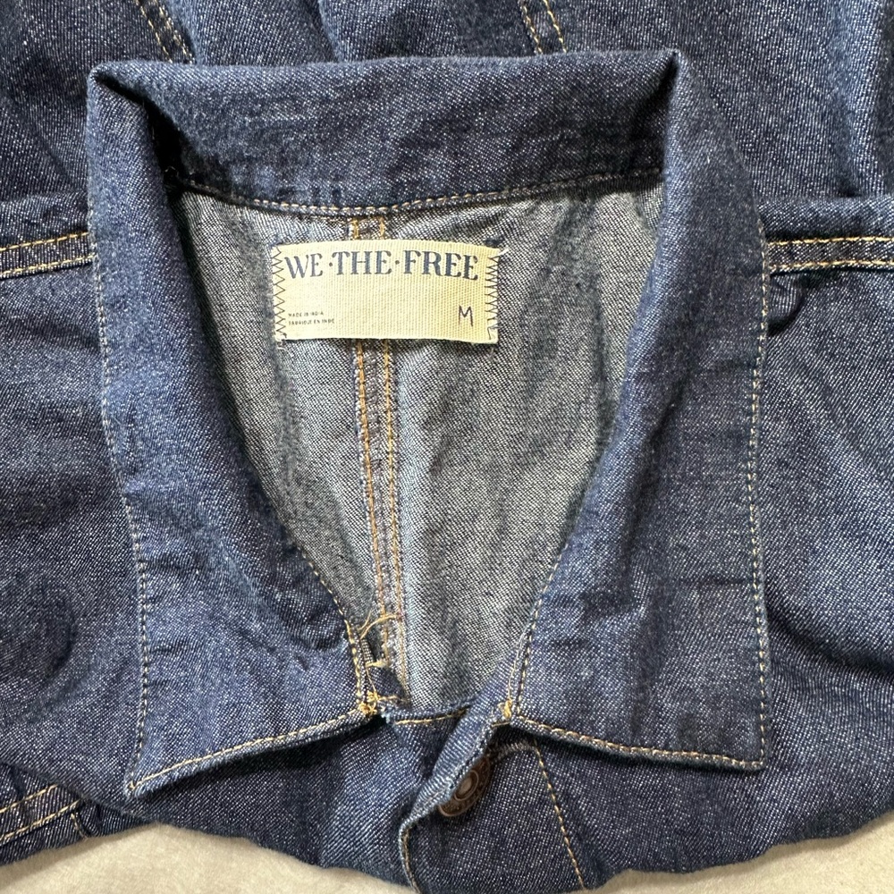 FP We the Free Dark Blue Denim Margarita Jumpsuit sz M - Picture 7 of 7